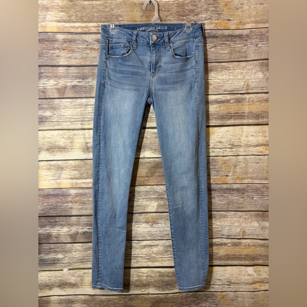 American Eagle Jeans Skinny size 4 Slim Stretch Classic Light Blue